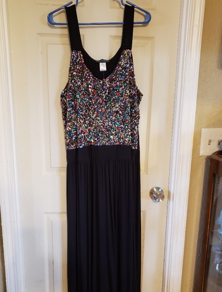 Ulla Popken Dresses & Skirts - ULLA POPKEN SEQUINED MAXI DRESS